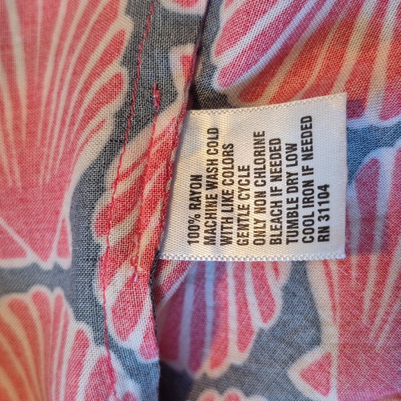 Crown & Ivy women's XS sleeveless tank top pink navy stripe & seashell VGUC - Picture 6 of 6